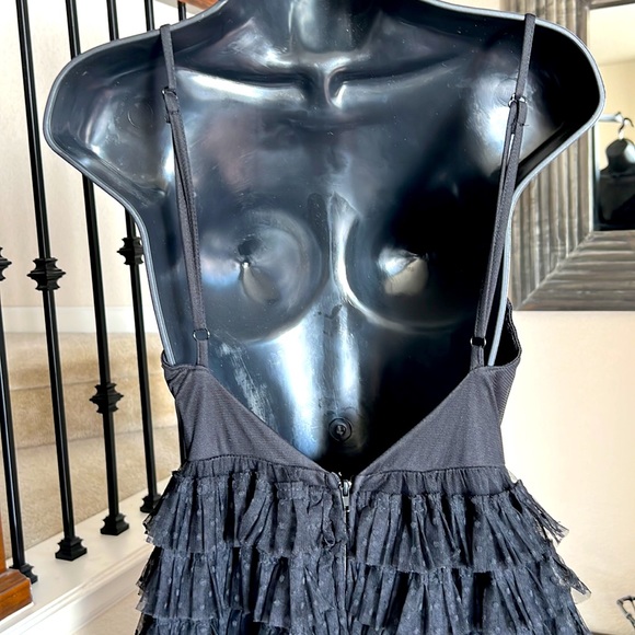 Evening dress | Black Ruffles | Backless | Spaghetti straps | size 5 | worn once - Picture 4 of 9